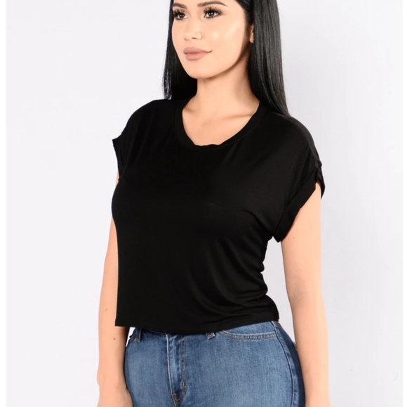 FASHION NOVA black cap sleeve crop top Large - Picture 3 of 4